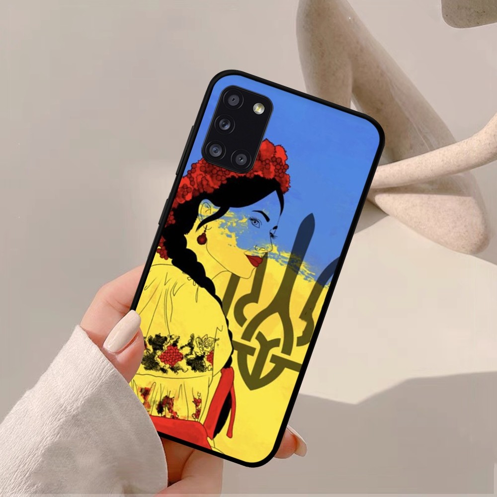 Ukraine Flag Ukrainian girl Ph - Phone Cases Usa のレビューと価格