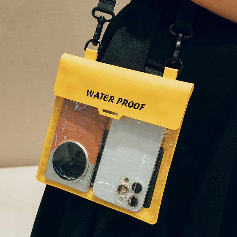 Large Capacity Waterproof Phon - Phone Cases Beach のレビューと価格