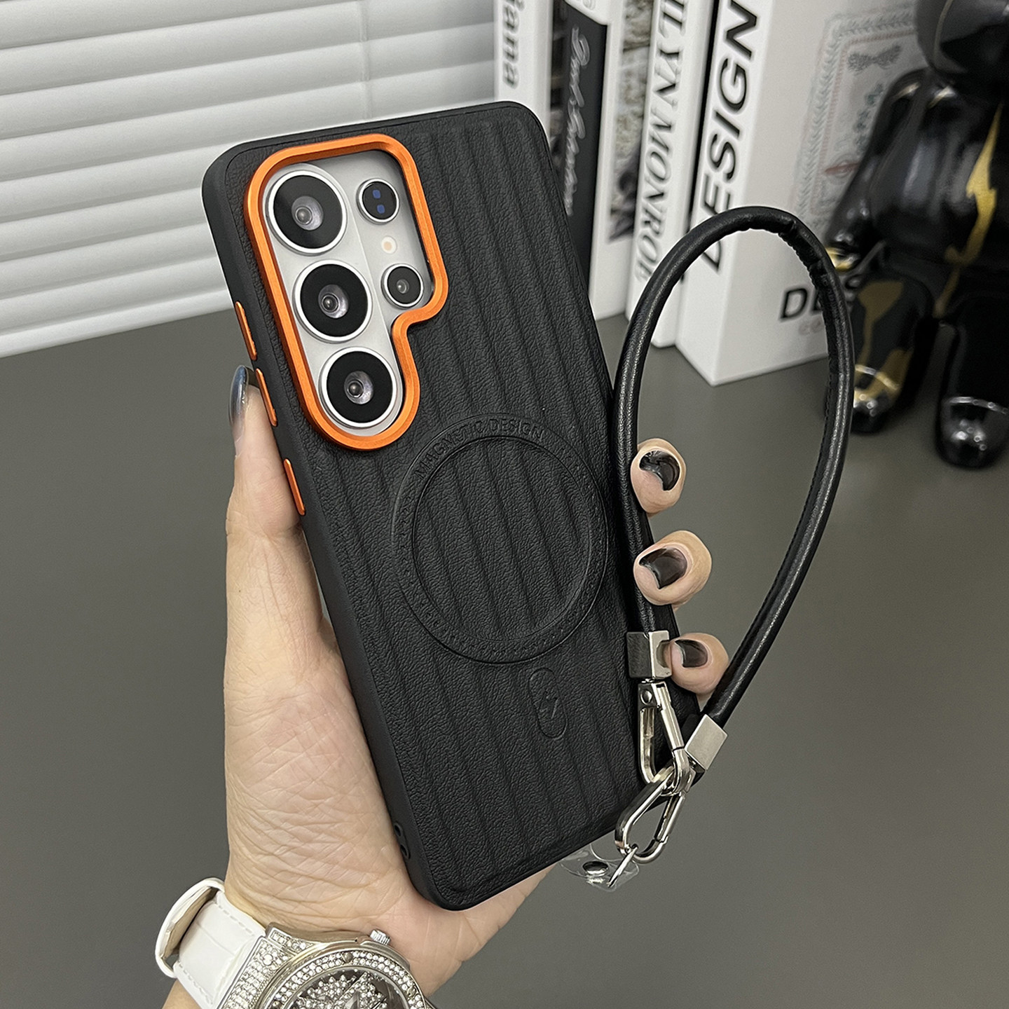 Luxury Simple Corrugated PU Le - Phone Cases Magsafe のレビューと価格