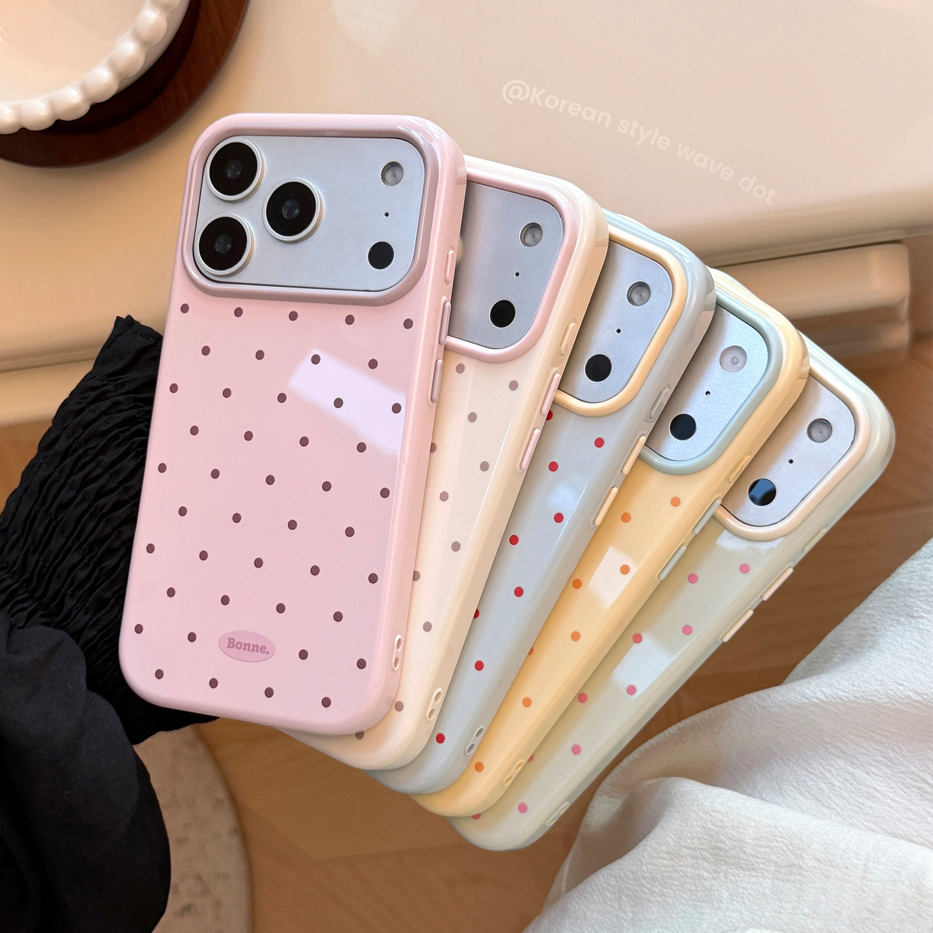 Korean Macaron Color Blocking  - Phone Cases Polka Dot のレビューと価格